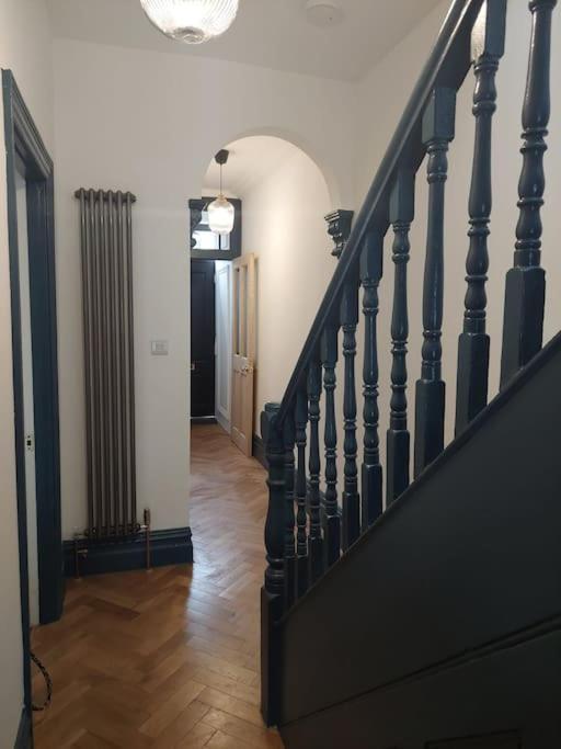 Large Newly Refurbished House Close To Harbour Bristol Exteriér fotografie