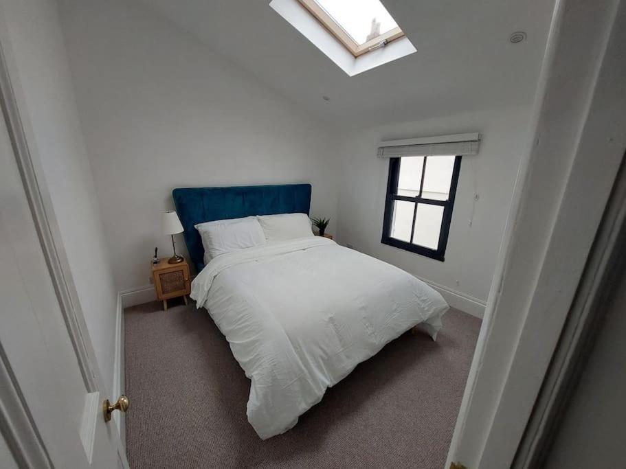 Large Newly Refurbished House Close To Harbour Bristol Exteriér fotografie